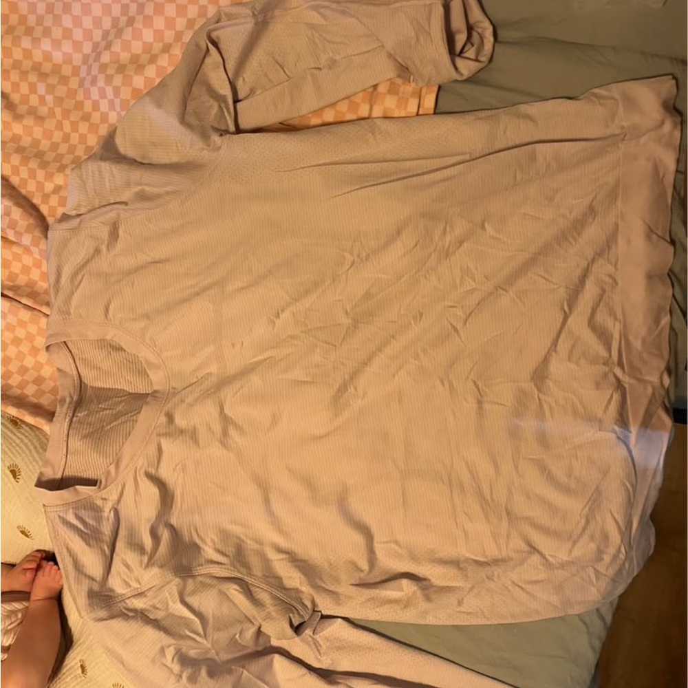 Lululemon shirt